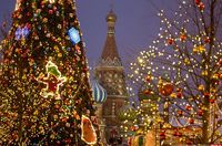 To Moscow on the Christmas tree! National team tour for parents with children
